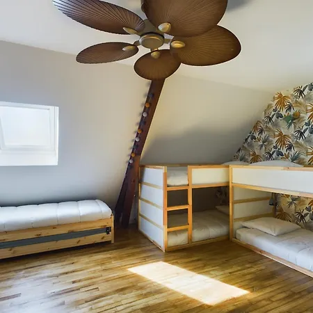 -azel- Maison Surplombant L Ocean